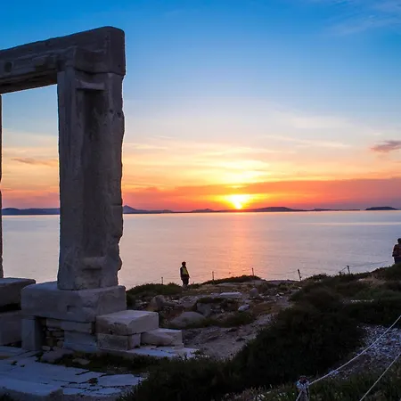 Birbas 公寓式酒店 2*